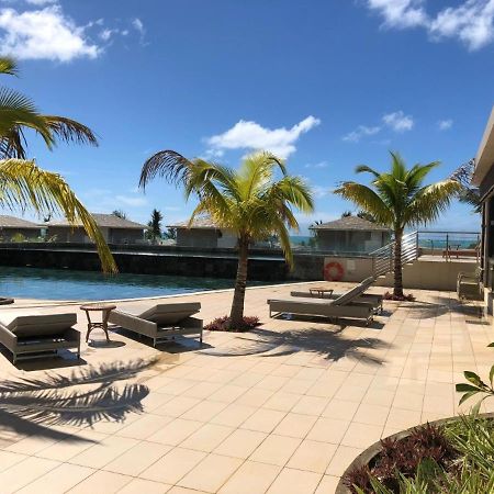 Apartment With A Sea View Roches Noires Екстер'єр фото