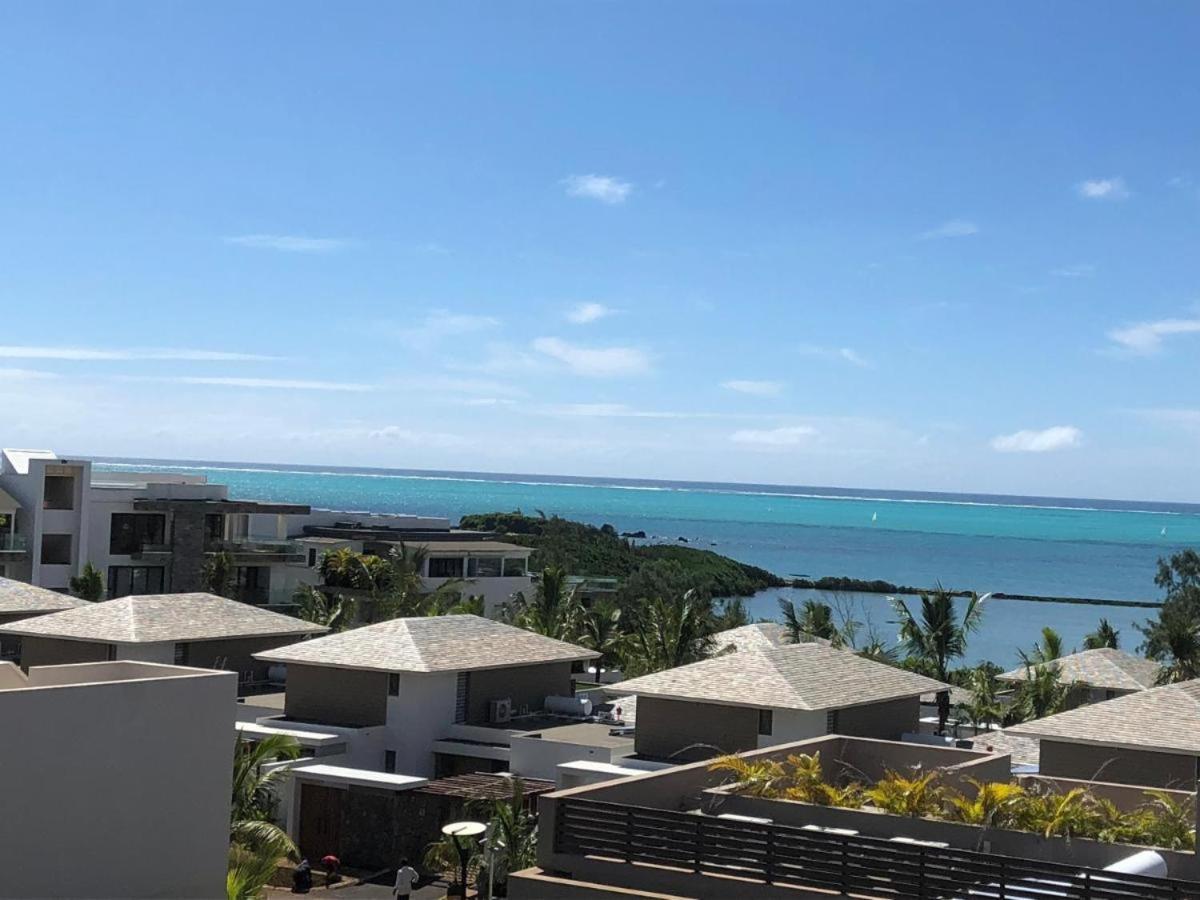 Apartment With A Sea View Roches Noires Екстер'єр фото